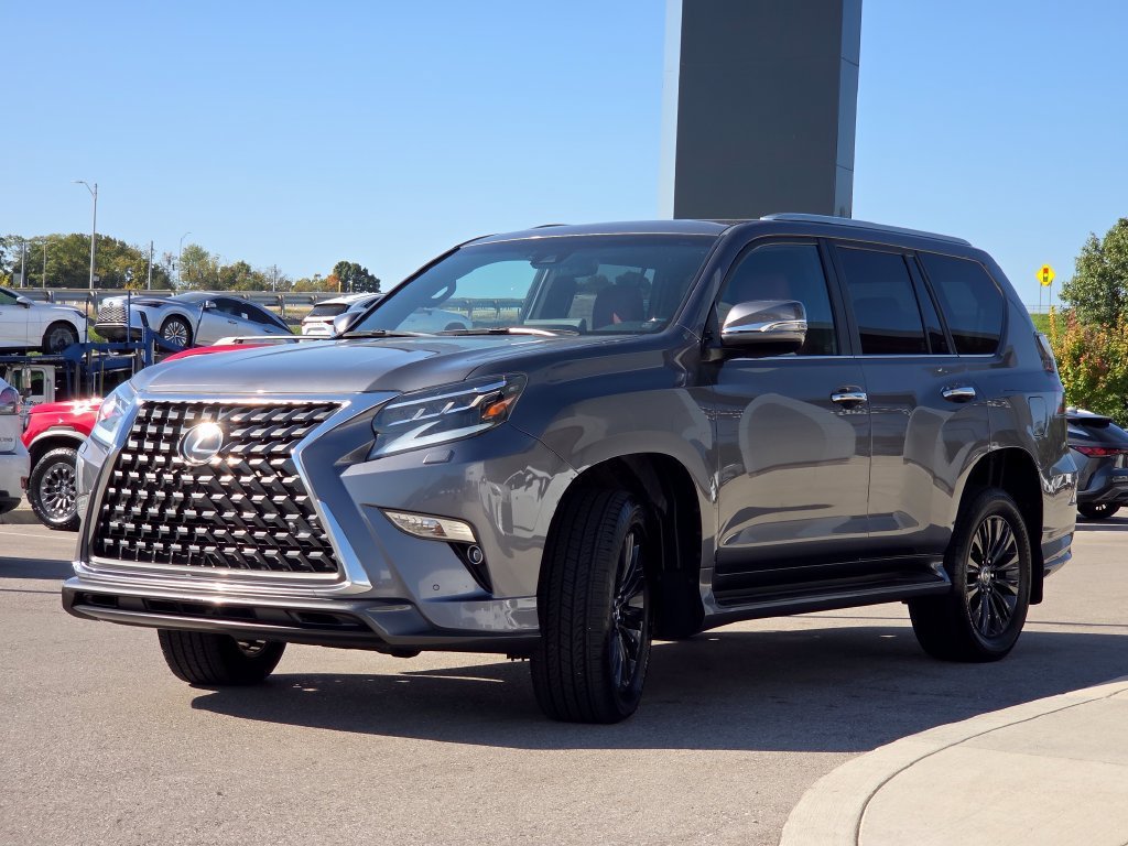 Used 2023 Gray Pearl Lexus 460 Premium image 23