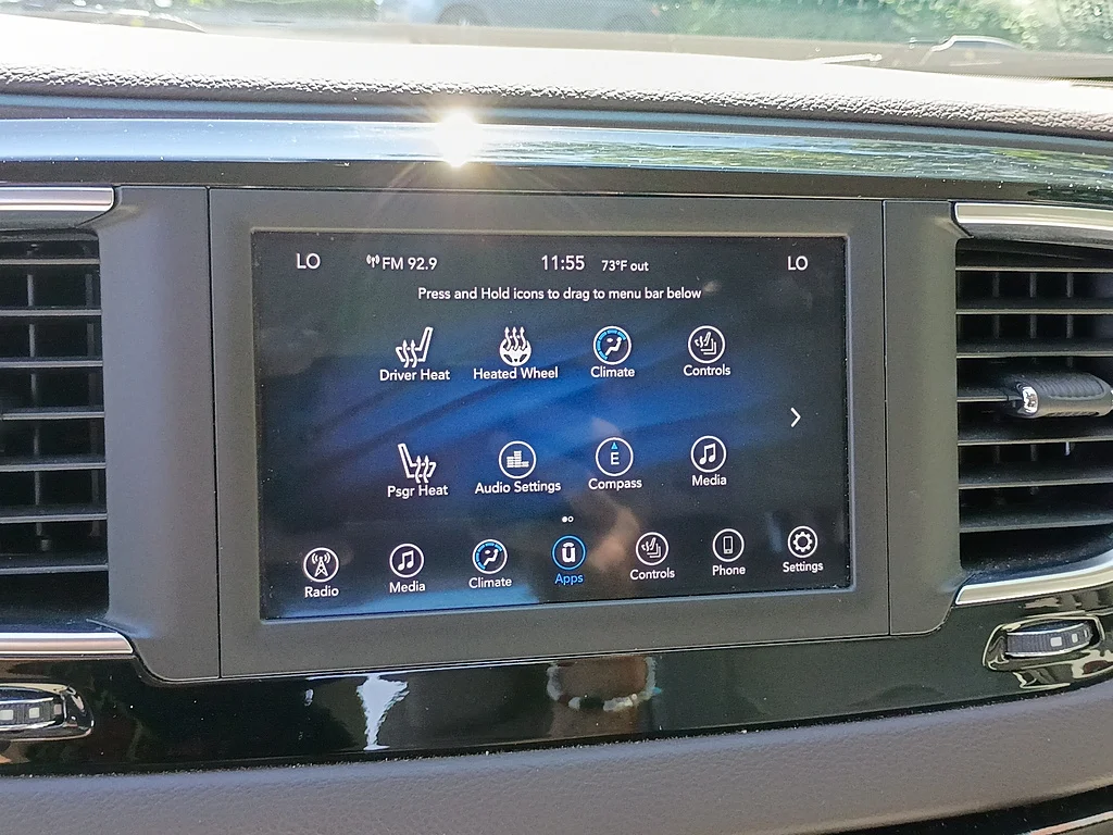 Used 2020 Velvet Red Pearl Coat Chrysler Launch Edition image 20