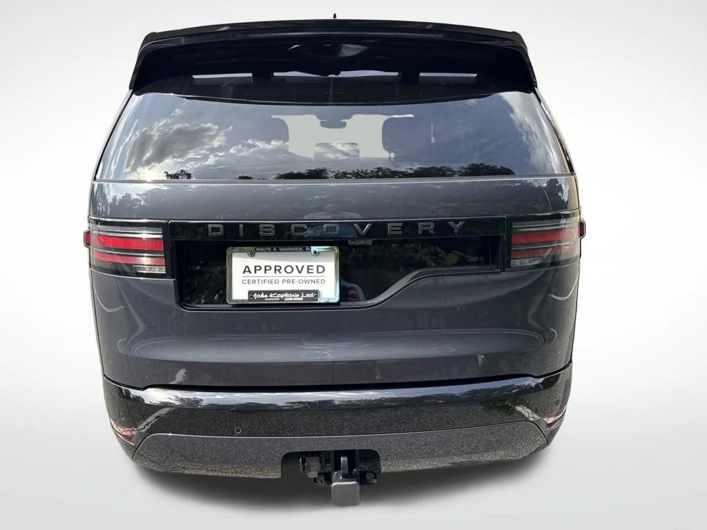 Certified Used 2025 Blue Land Rover Dynamic SE image 6