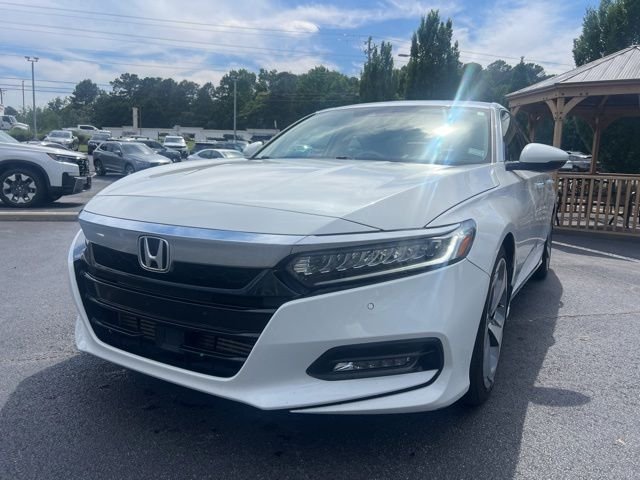 Used 2020 Platinum White Pearl Honda Touring 2.0T image 2