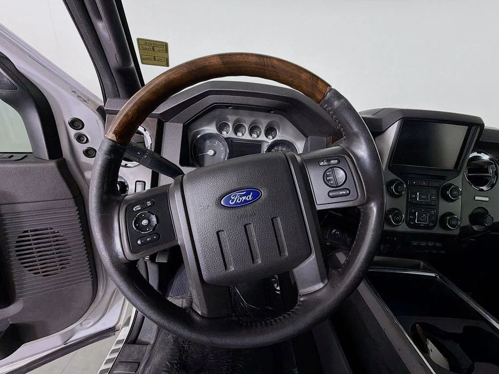 Used 2016 Silver Ford Platinum image 13