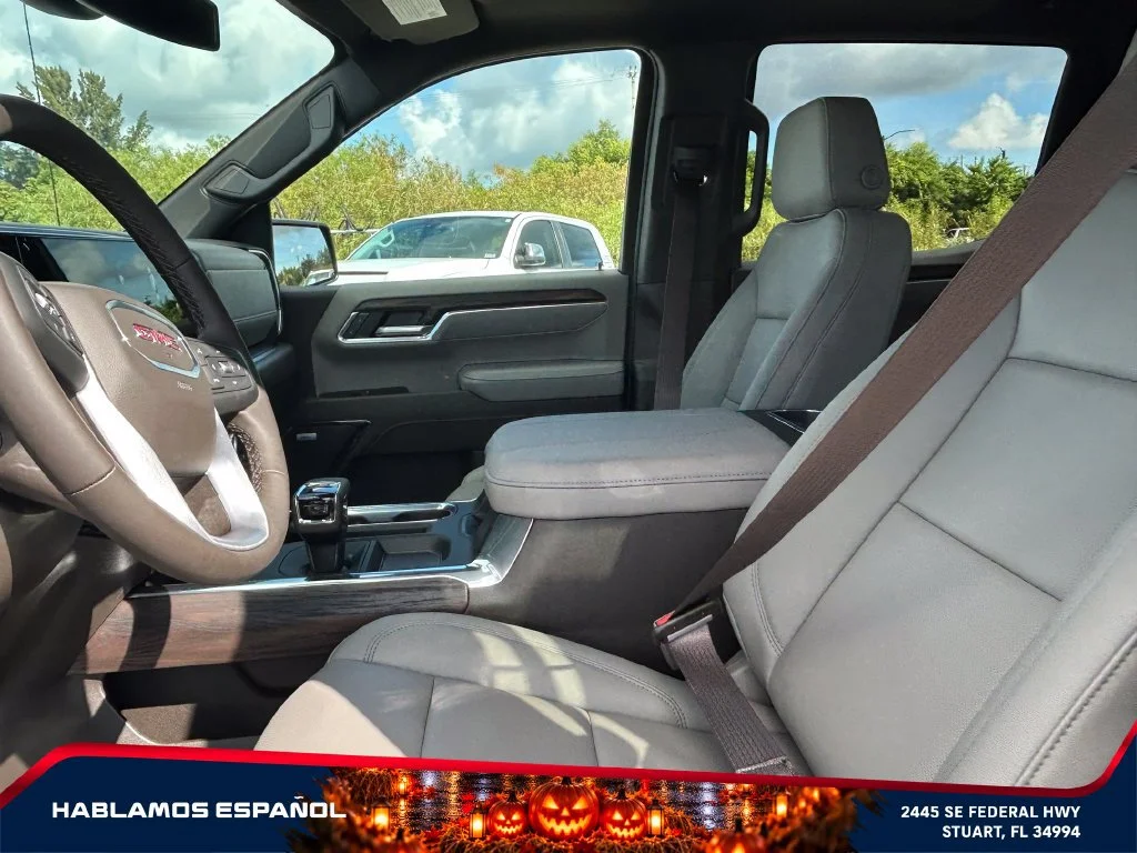 New 2026 Onyx Black GMC SLT image 10