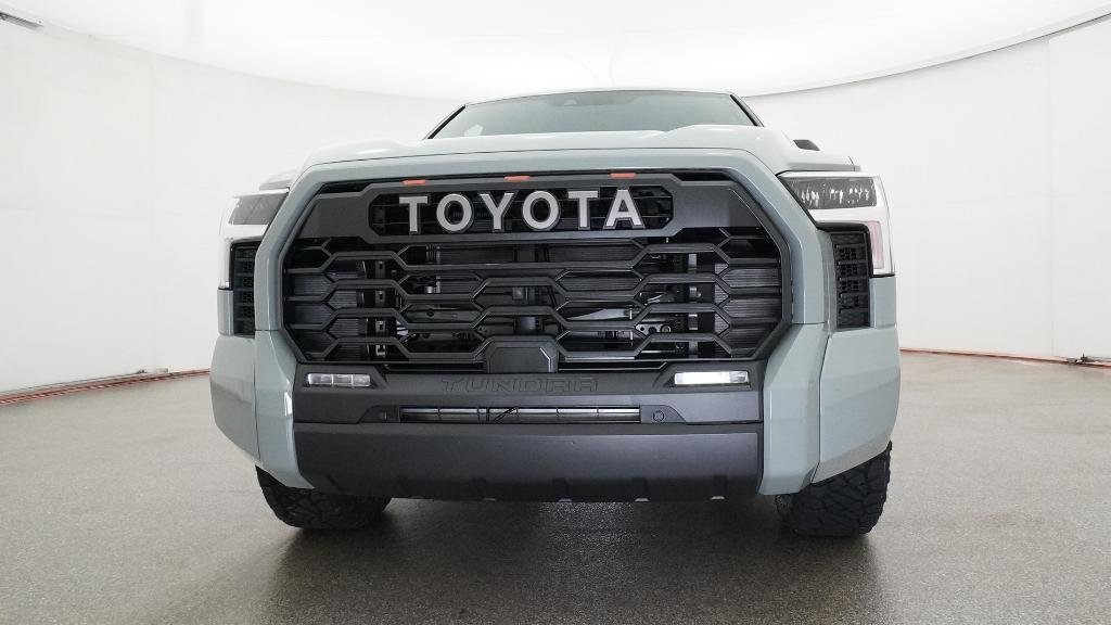 New 2026 Lunar Rock Toyota SR5 image 38
