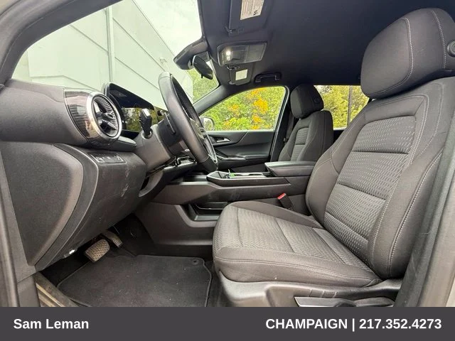 Used 2025 Gray Chevrolet LT image 9
