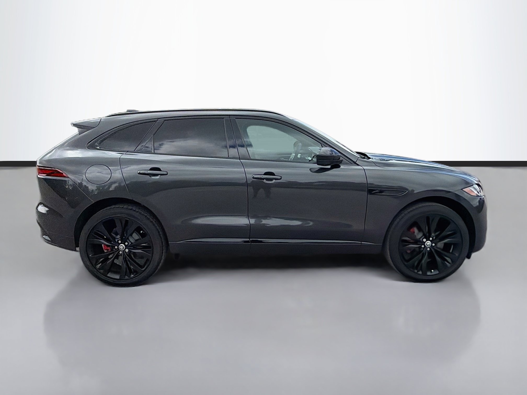 2026 Jaguar F-Pace R-Dynamic S - Photo 6