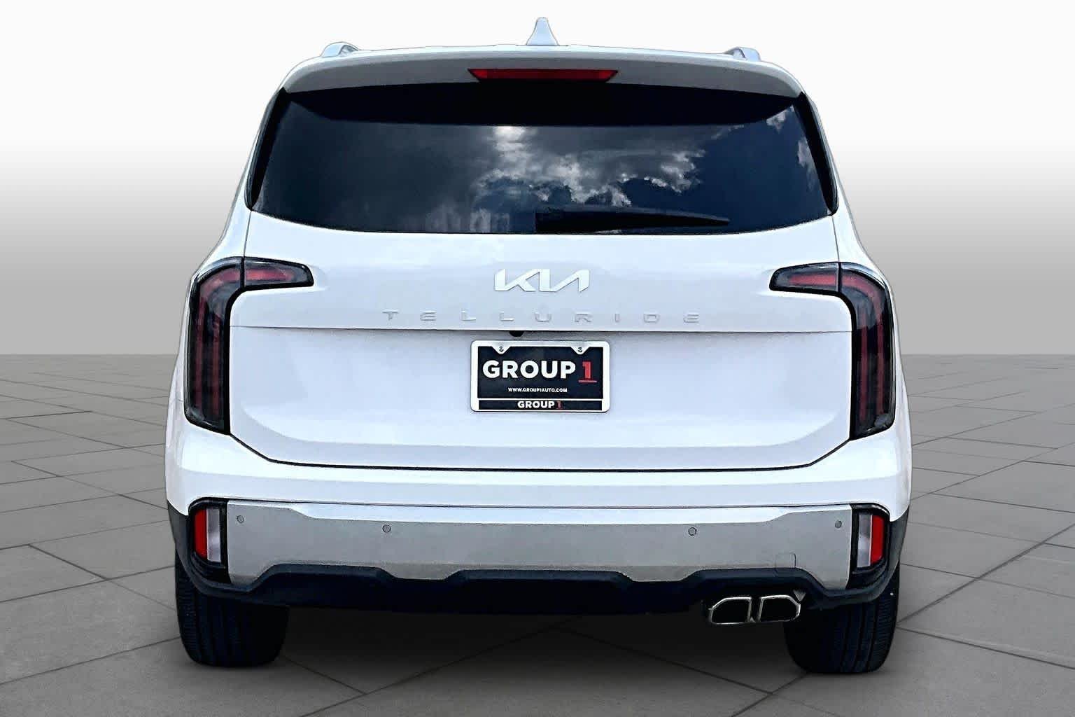 Pre-Owned 2024 Kia Telluride EX