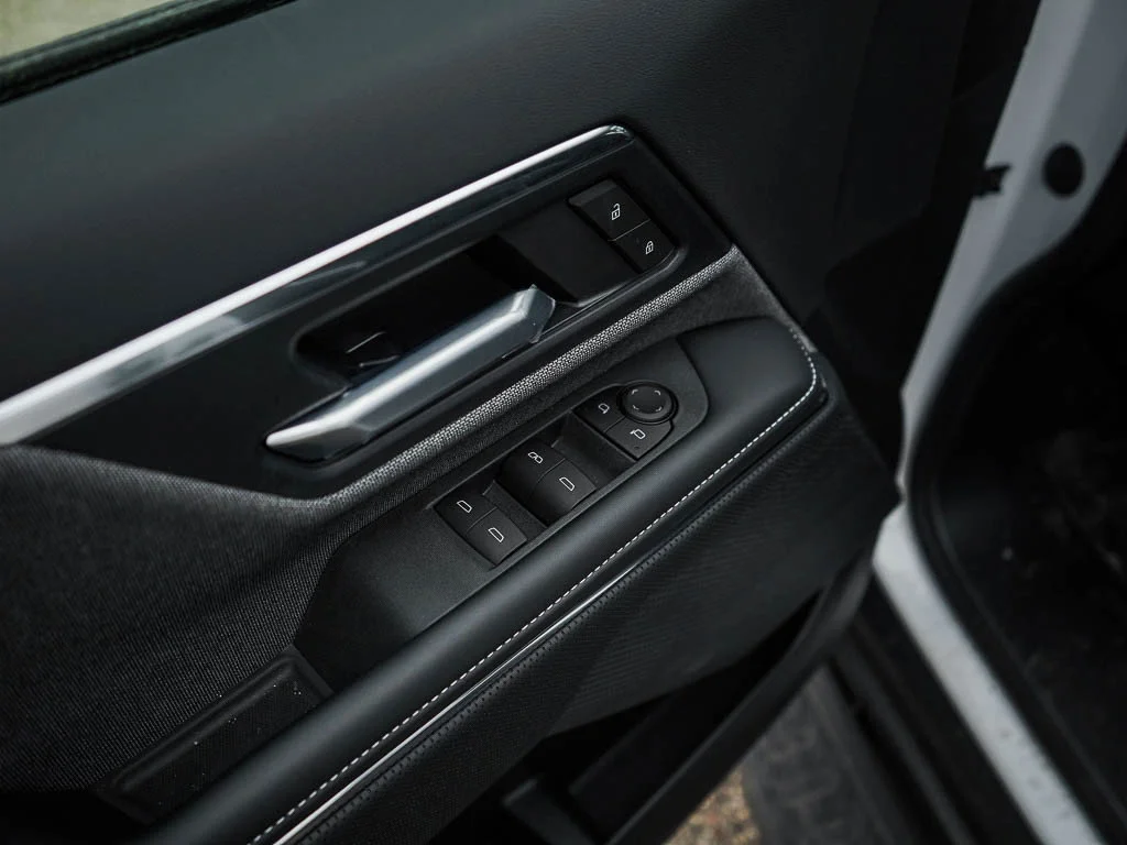 2026 GMC Sierra EV Elevation - Photo 15