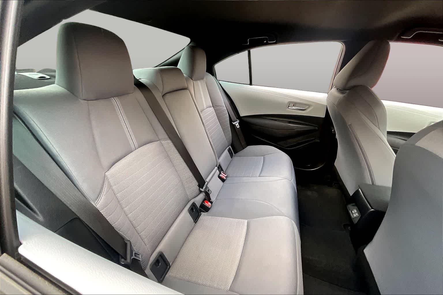 Used 2026 Blueprint Toyota SE image 18