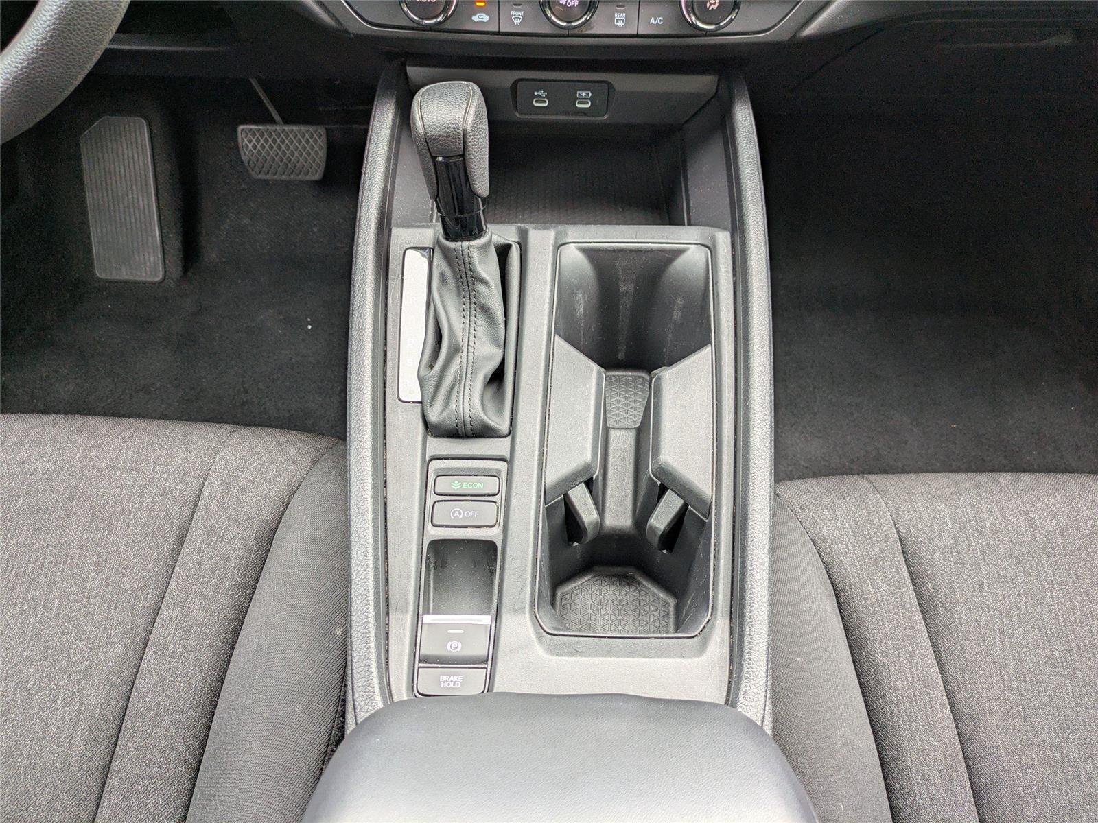 Used 2023 Platinum White Pearl Honda LX image 18