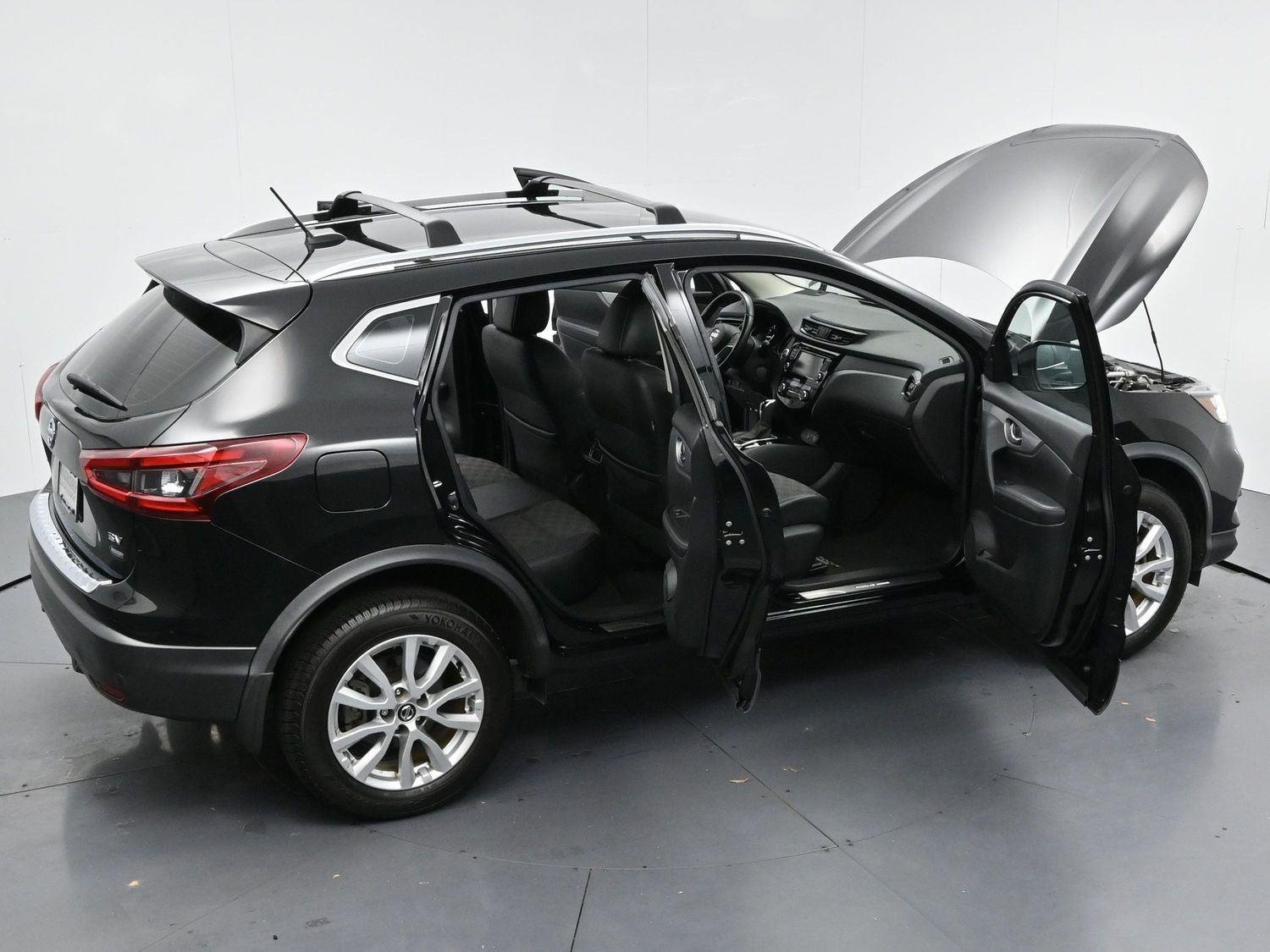 Used 2020 Magnetic Black Pearl Nissan SV image 40