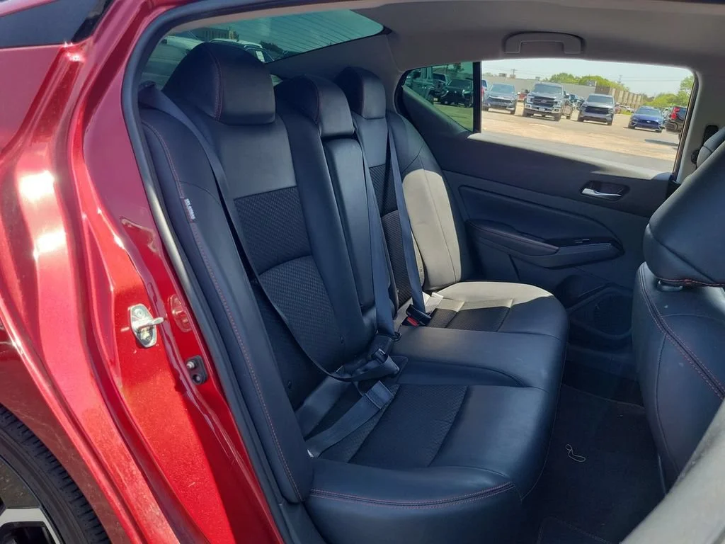 Used 2023 Red Nissan SR FWD image 26