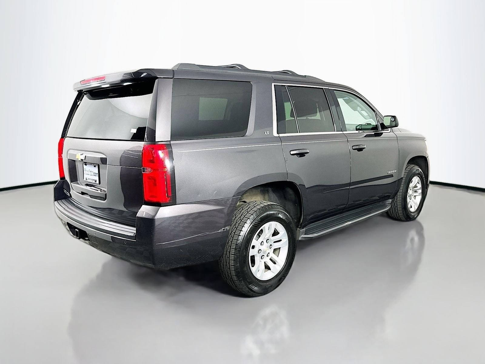 Used 2017 Tungsten Metallic Chevrolet LT image 7