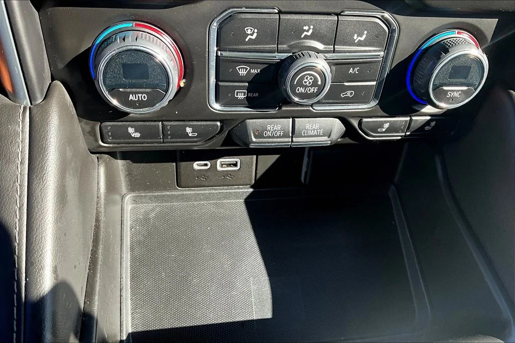 2023 Chevrolet Tahoe Z71 - Photo 33
