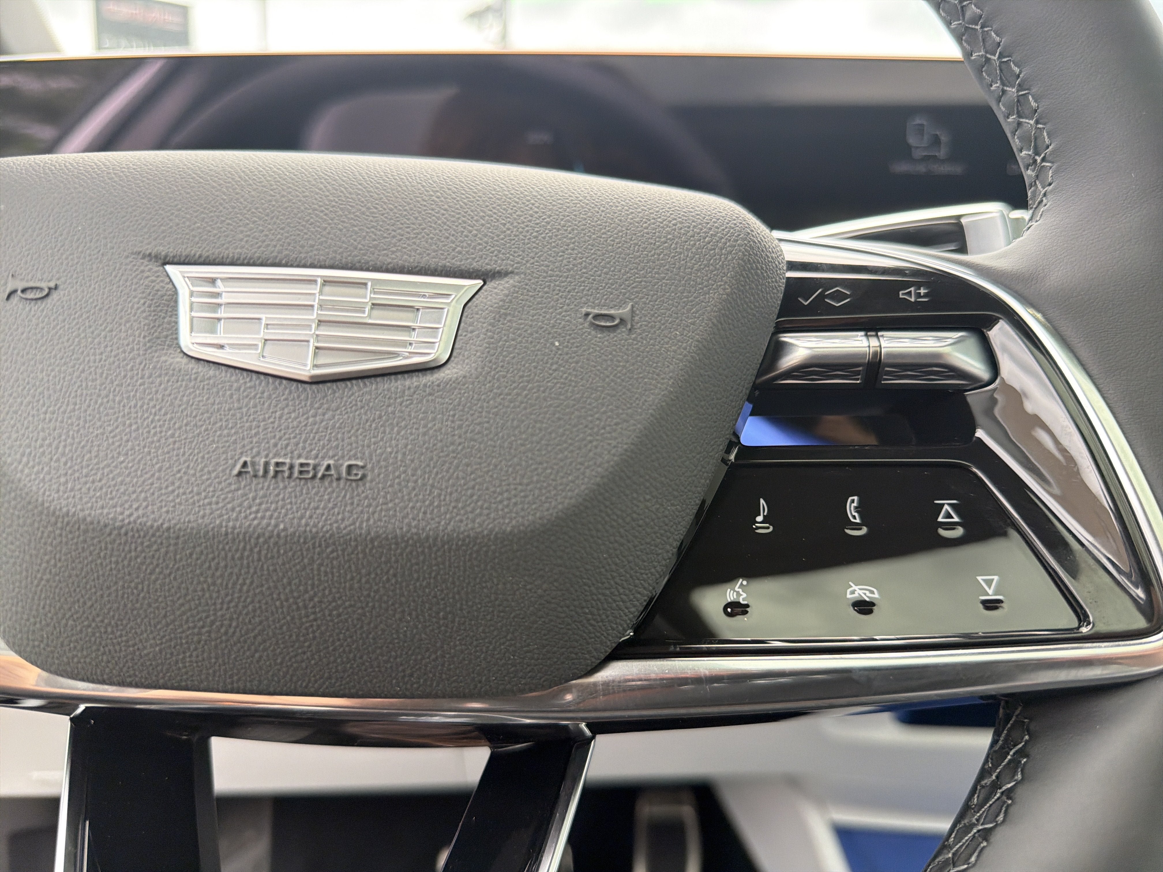 2026 Cadillac OPTIQ Luxury - Photo 80