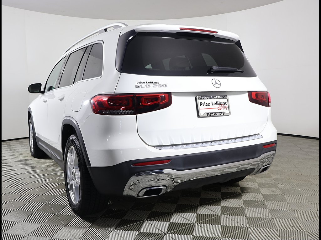 Used 2020 Polar White Mercedes-Benz GLB 250 image 4