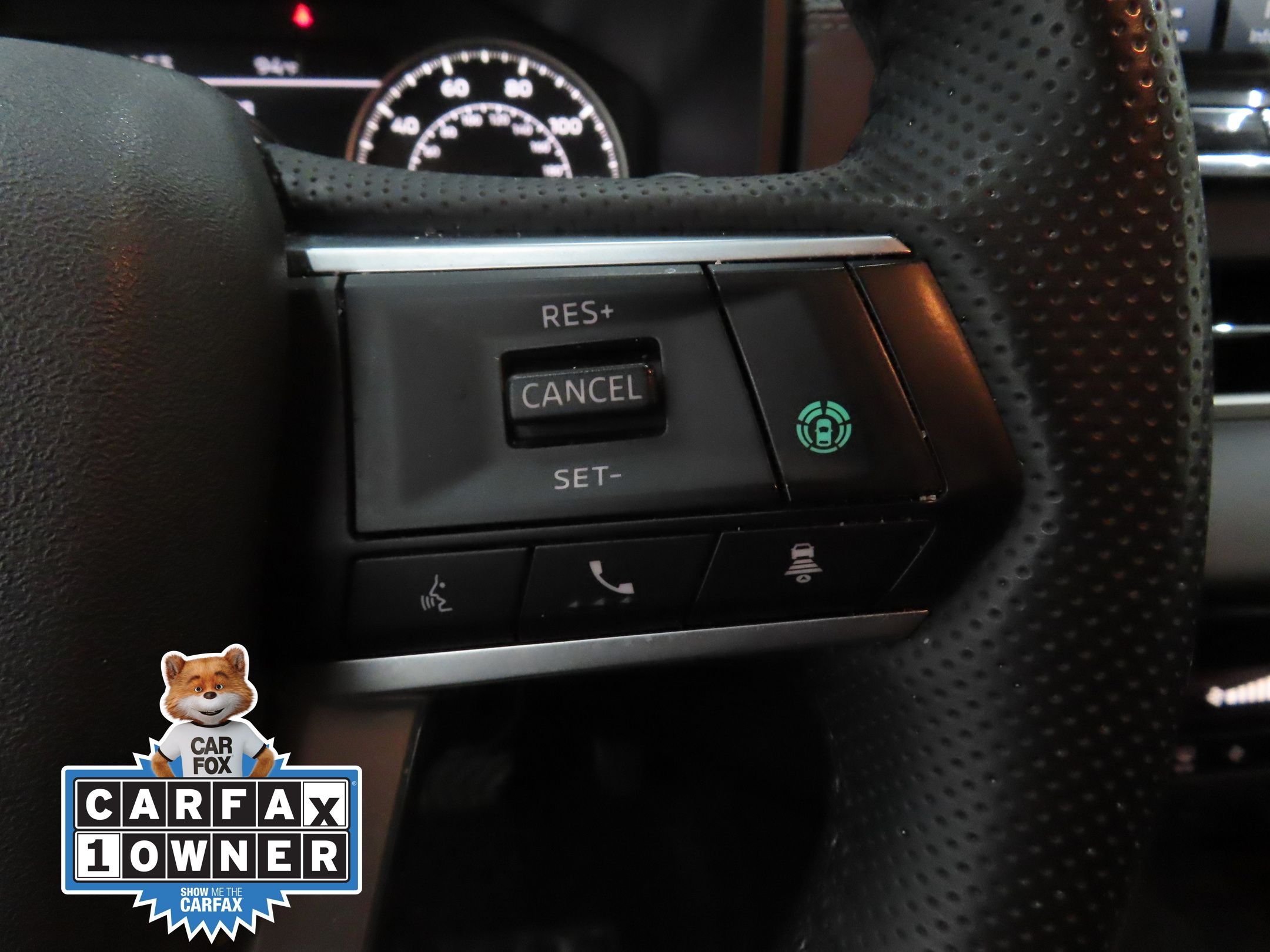 Used 2024 White Mitsubishi SE Black Edition image 15