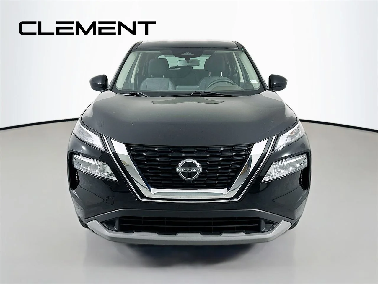 Used 2023 Black Nissan SV image 3