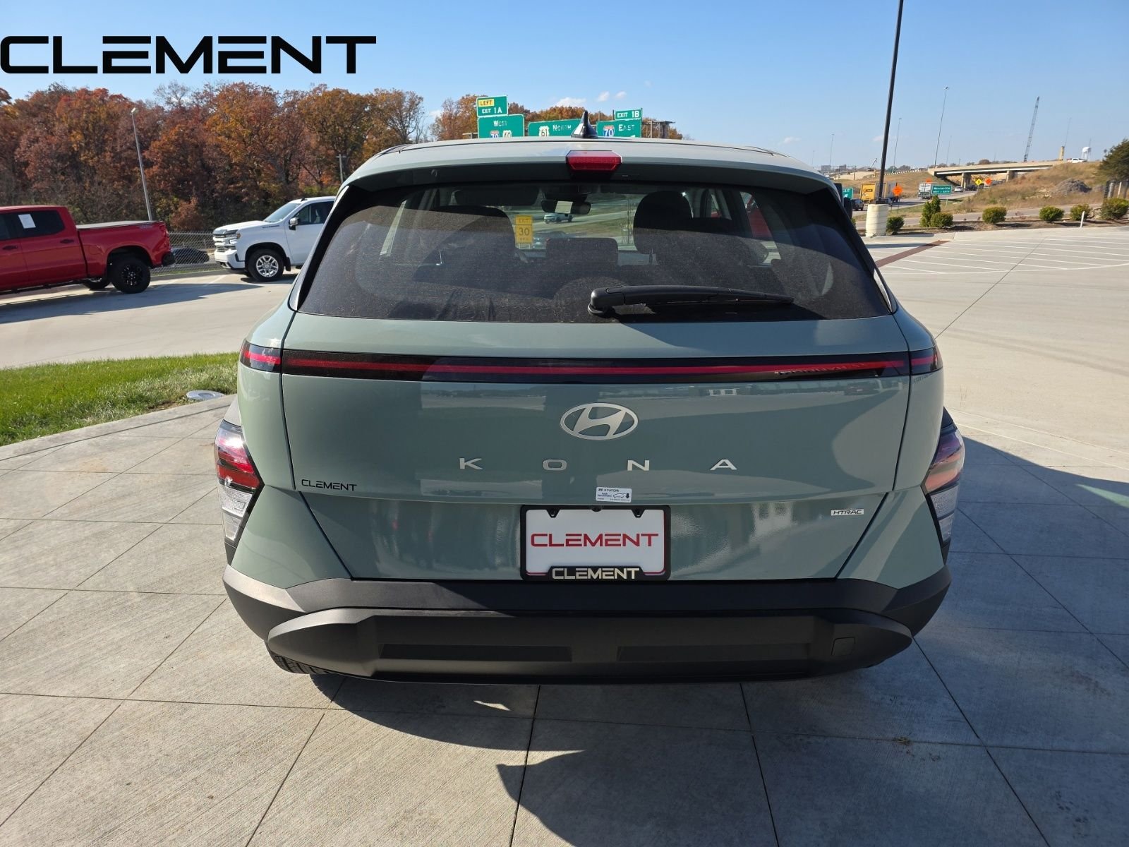 Certified Used 2026 Green Hyundai SE image 8