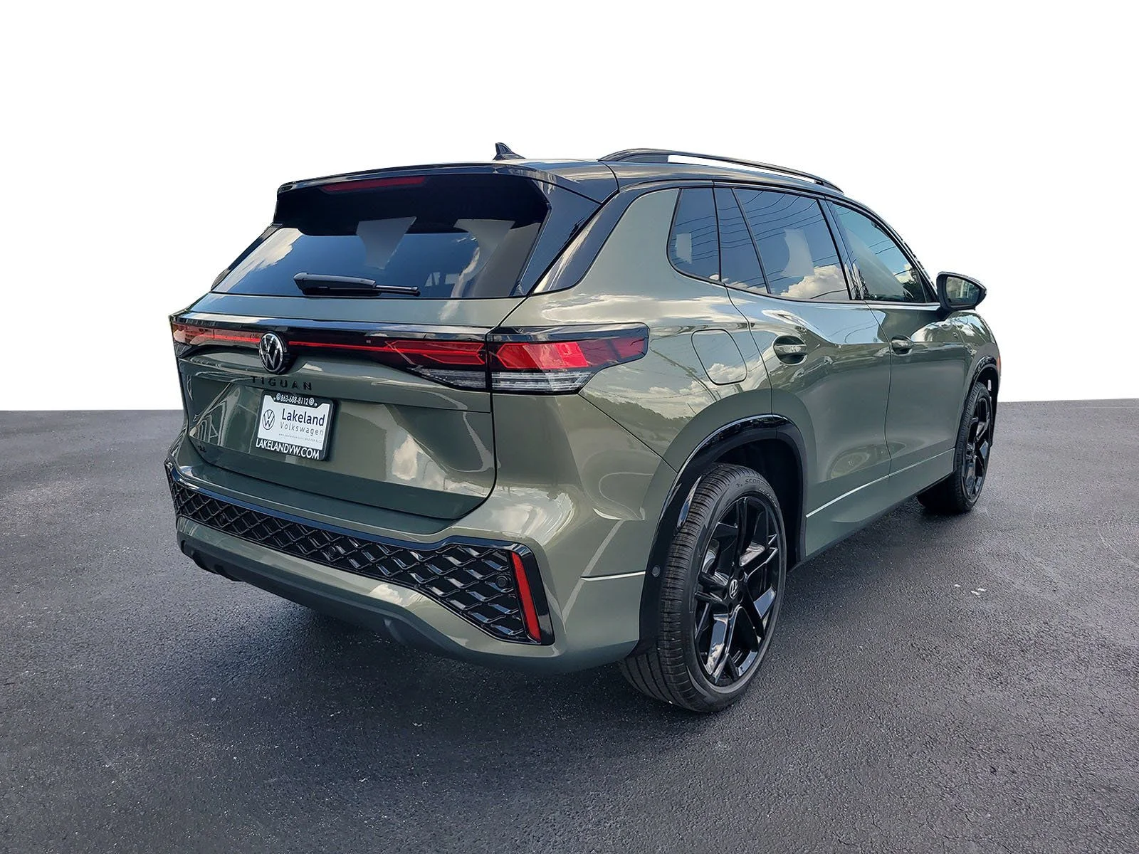 New 2026 Avocado Green  W/Black Roof Volkswagen 2.0T SE R-Line Black image 3