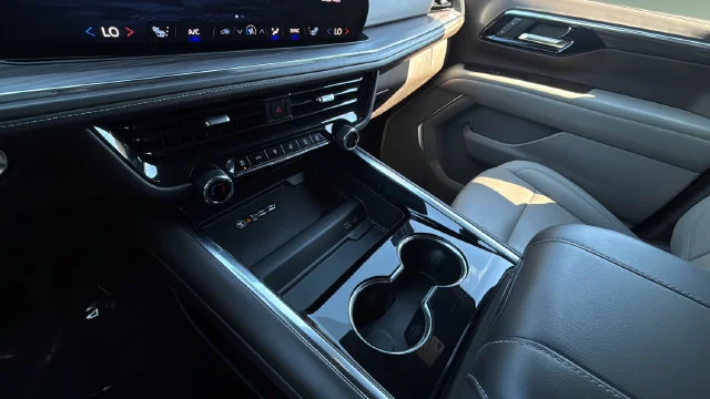 Used 2025 Black Chevrolet LT image 16