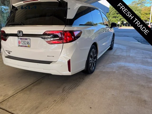 Used 2025 White Honda Elite image 3