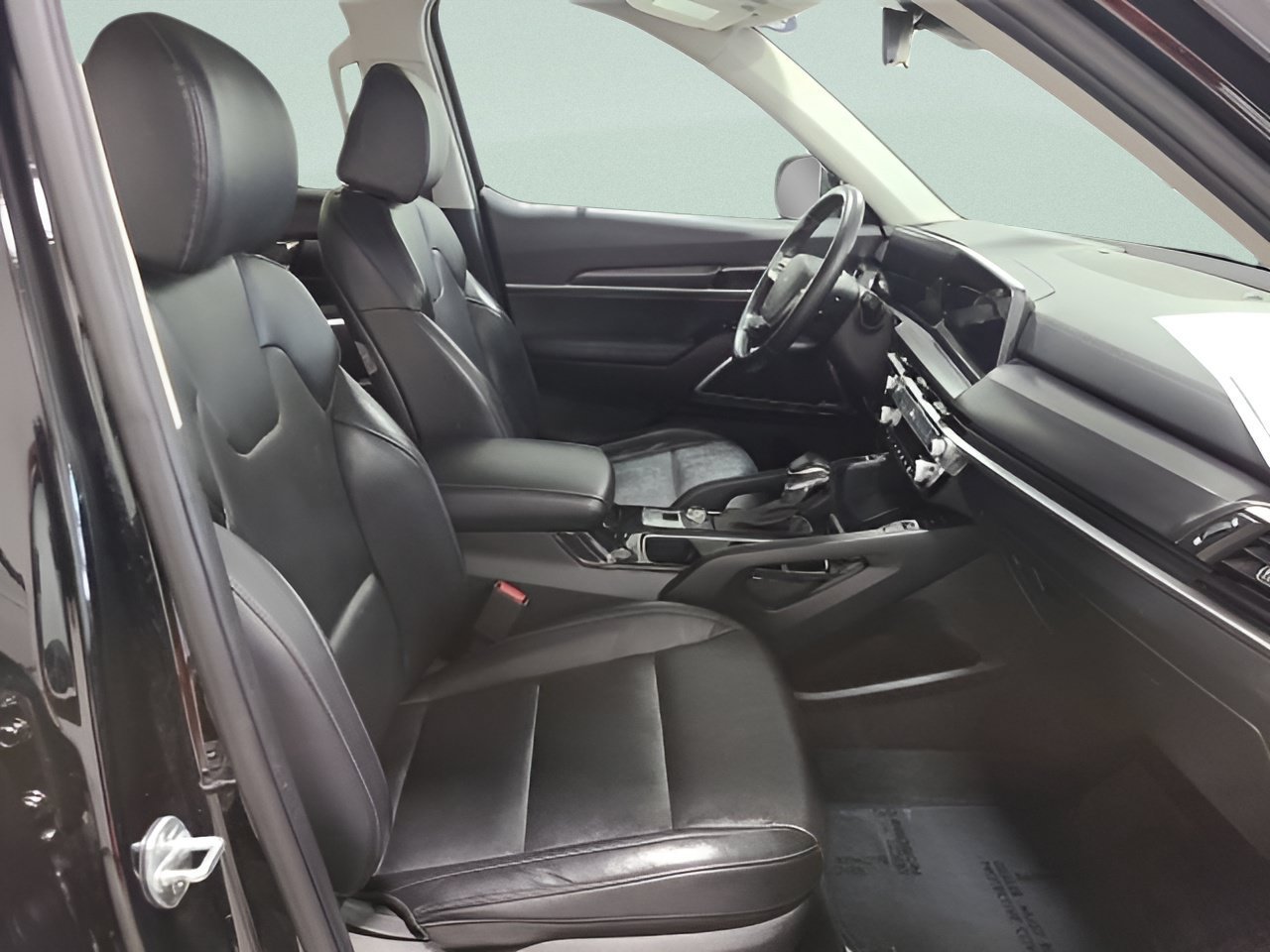 Used 2023 Ebony Black Kia S image 9