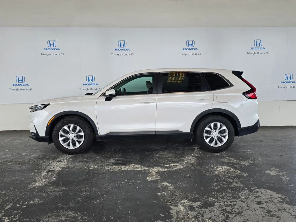 Used 2025 White Honda LX image 3
