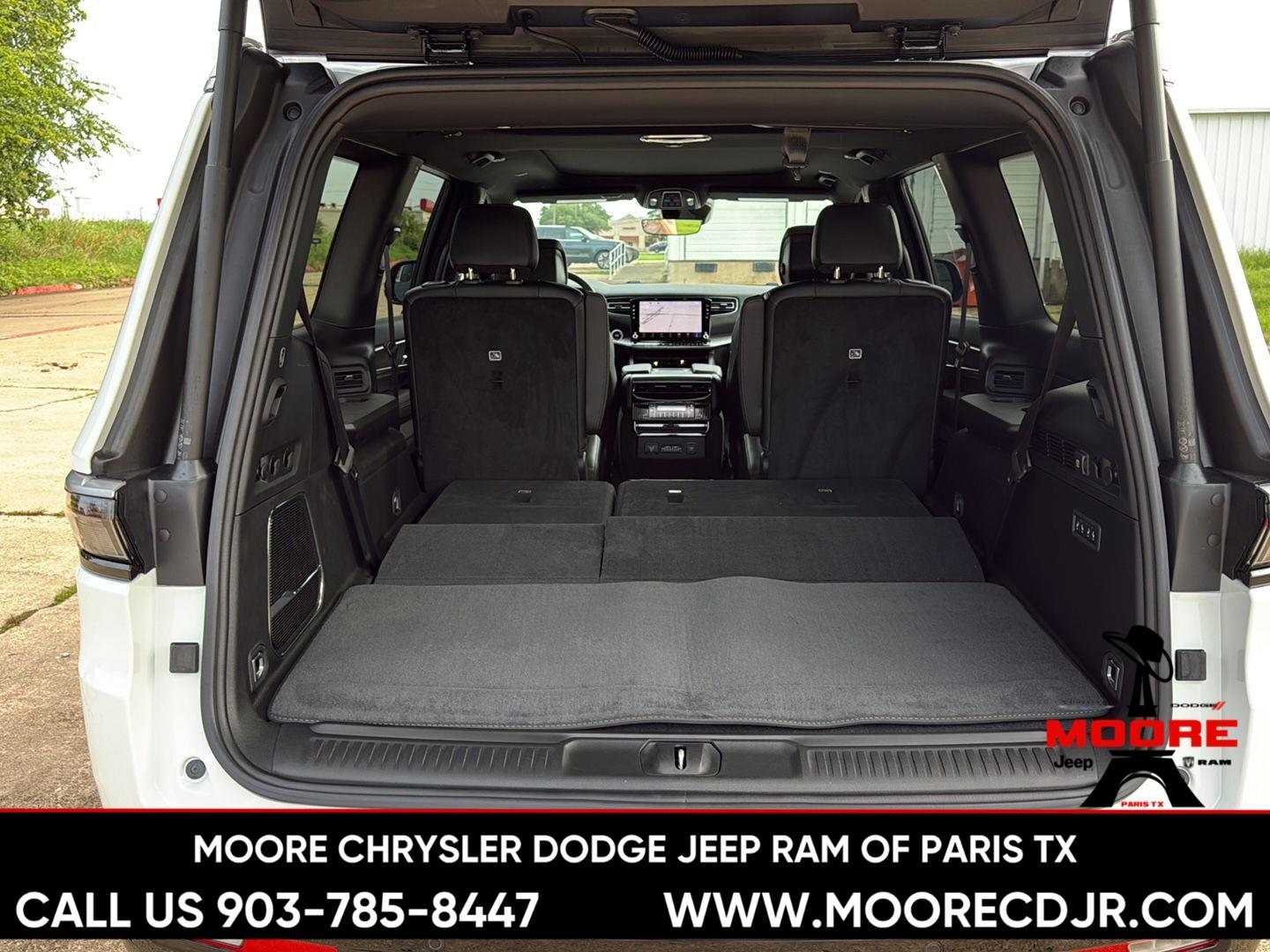 New 2026 Bright White Clearcoat Jeep  image 35