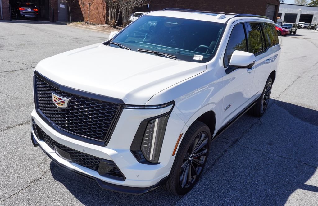 Used 2025 White Cadillac V-Series image 45