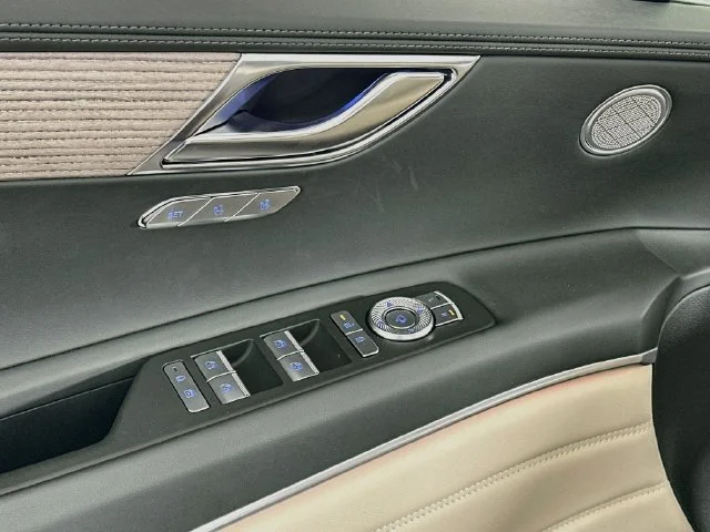New 2027 Genesis GV80 2.5T Select