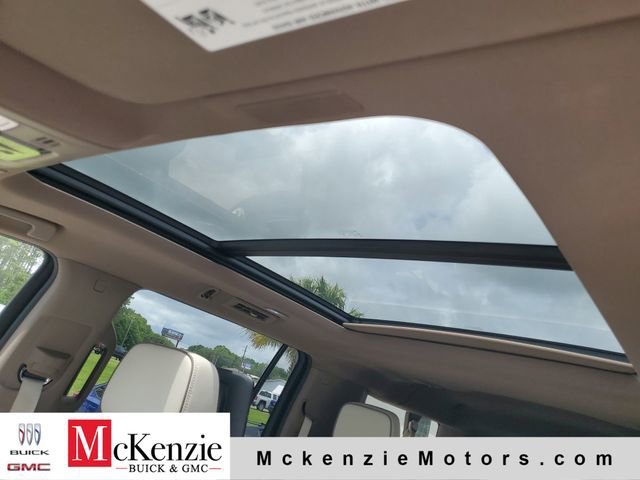 2026 GMC Yukon XL Denali - Photo 10