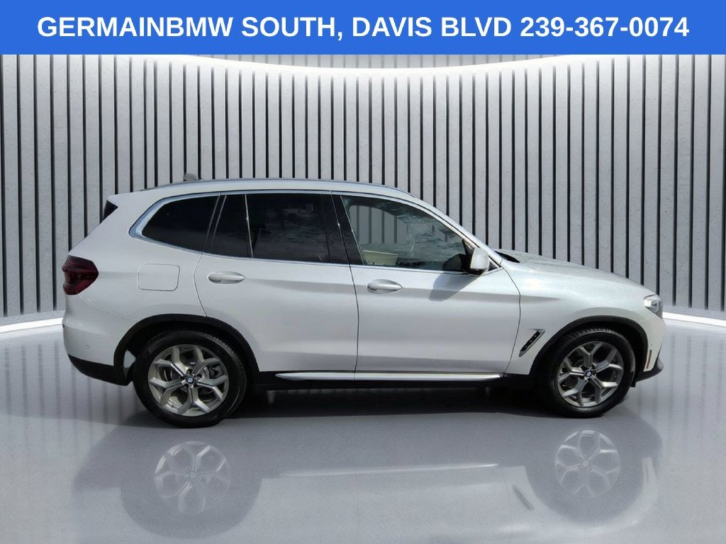 Used 2021 Mineral White Metallic BMW sDrive30i image 4