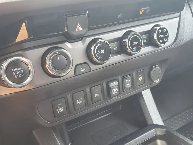 Used 2018  Toyota TRD Sport image 28