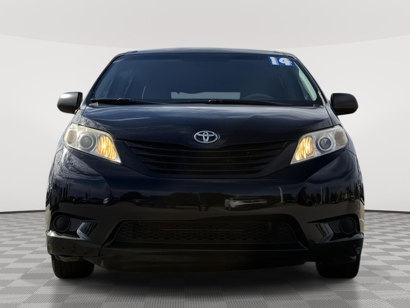 Used 2014 Toyota Sienna L with VIN 5TDZK3DC9ES469647 for sale in Kansas City