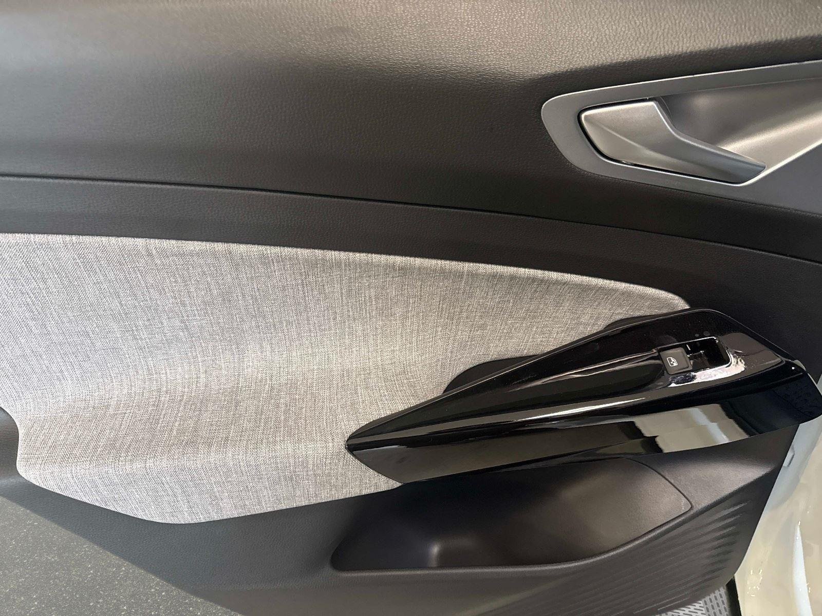 2026 Volkswagen ID.4 PRO - Photo 11