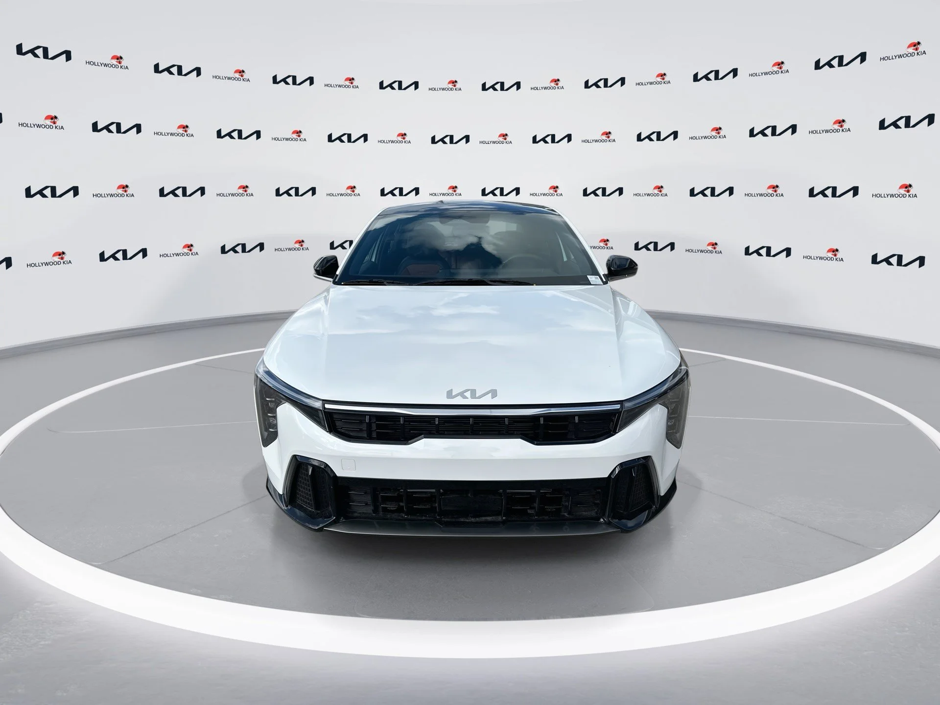 New 2026 Snow White Pearl Kia GT-Line image 3