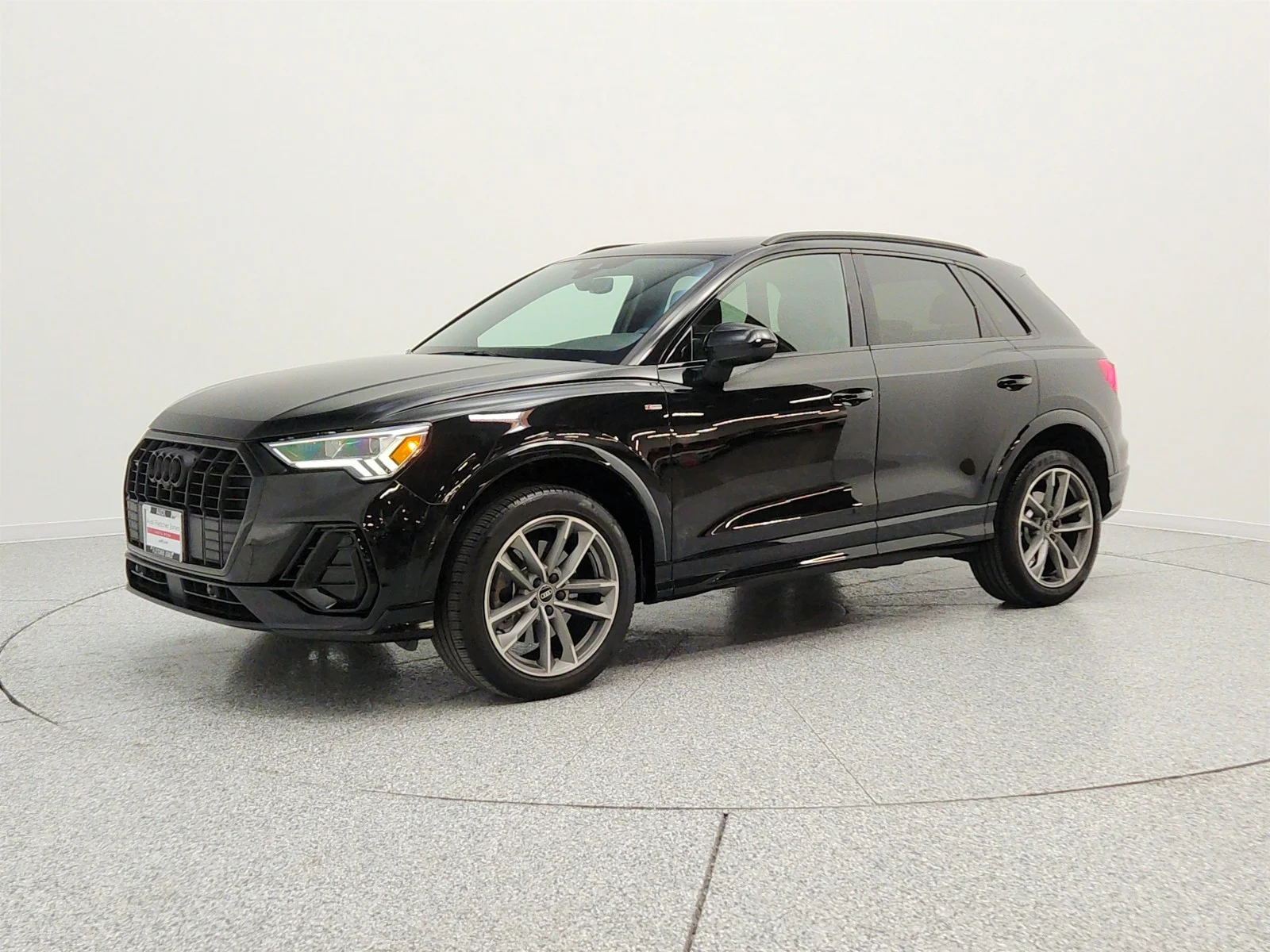 2022 Audi Q3 45 TFSI S Line Premium Plus quattro's photo