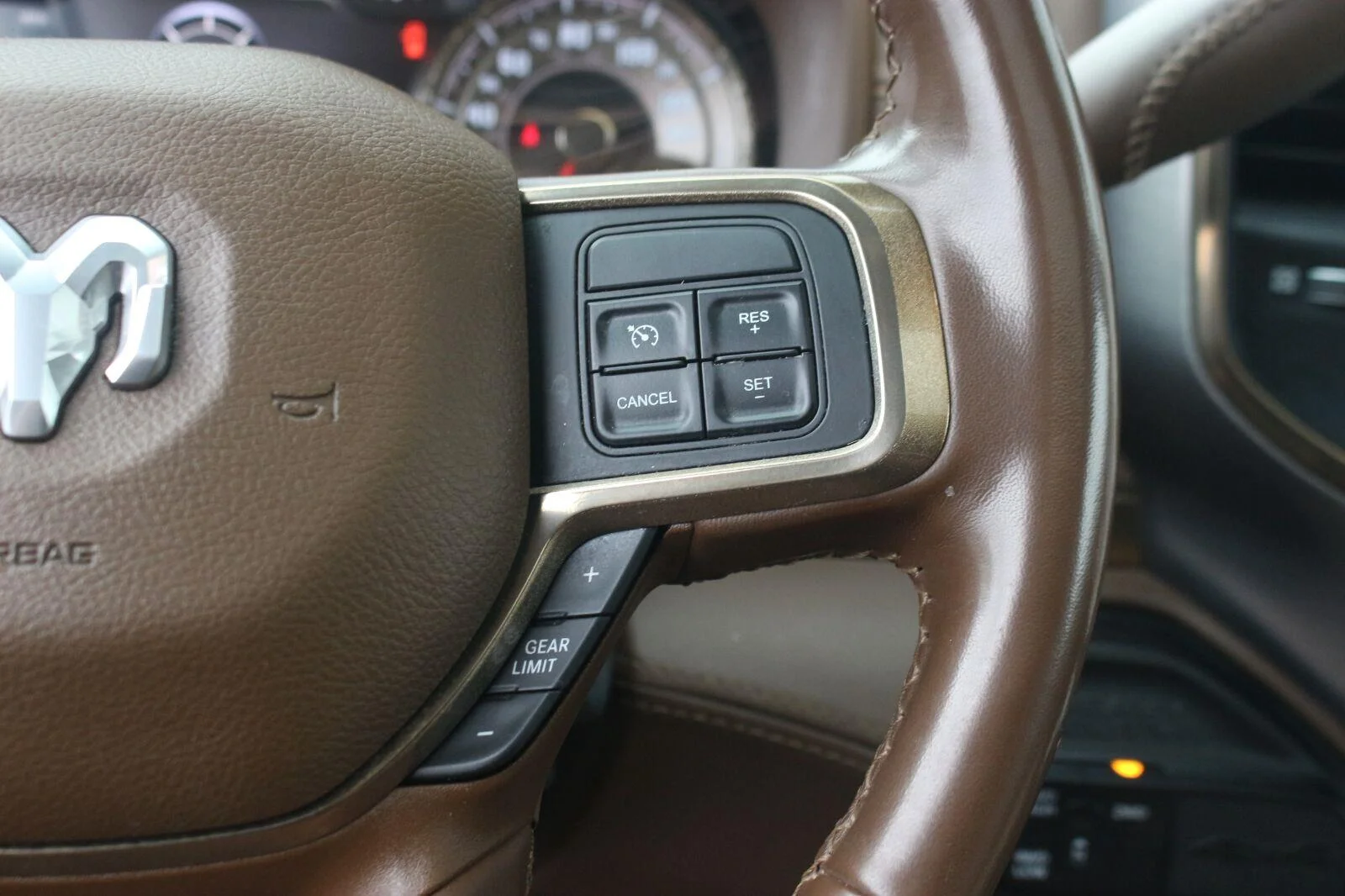 Used 2022  Ram Longhorn image 18