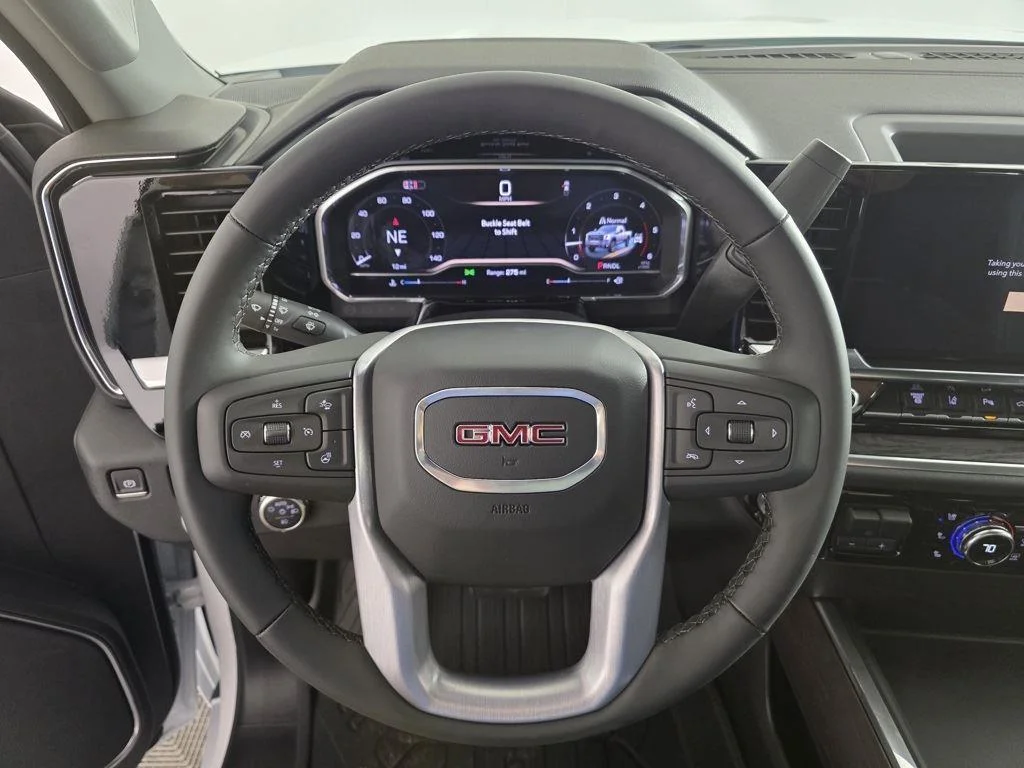 New 2025 Summit White GMC SLT image 31
