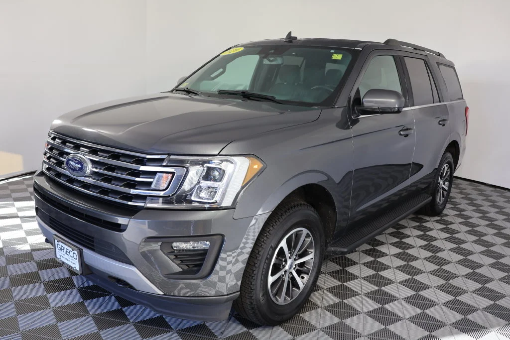 Used 2020 Magnetic Ford XLT image 4