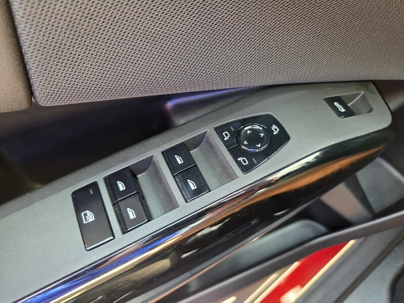 Used 2026 Red Metallic BMW 30 XDRIVE SPORTS ACTIVITY VEHICLE image 39