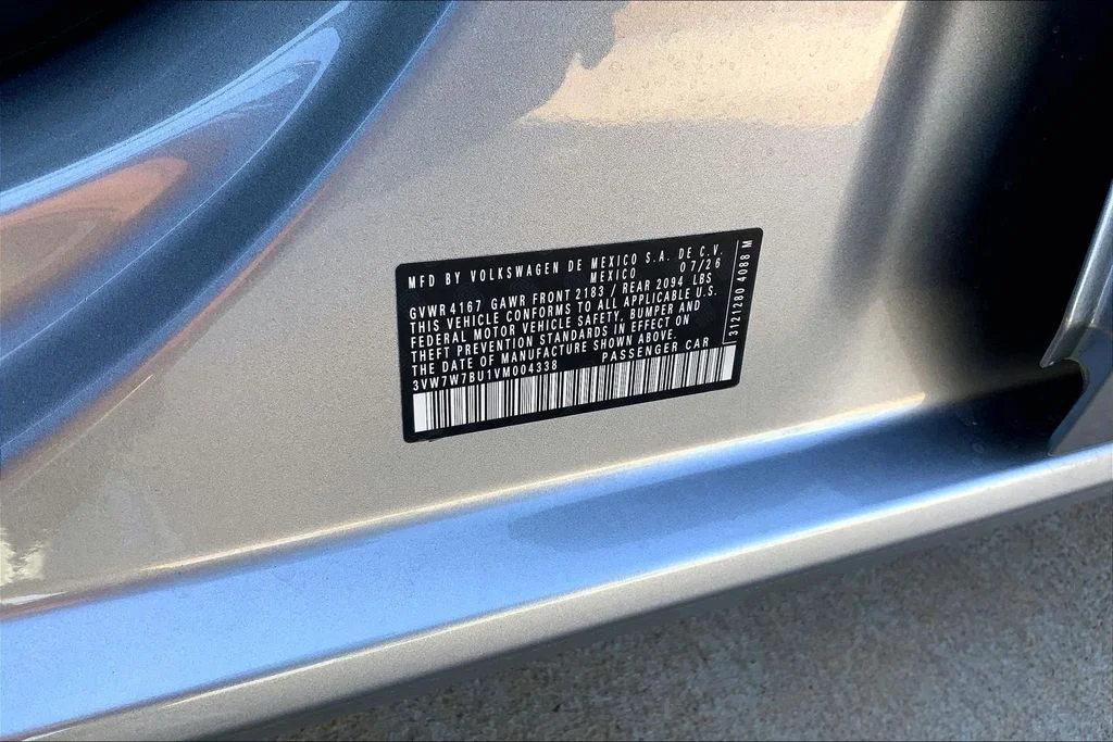 New 2027 Pyrite Silver Metallic Volkswagen 1.5T SE image 8