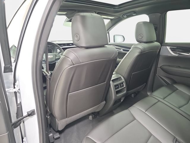 Certified Used 2024 Crystal White Tricoat Cadillac Premium Luxury image 10