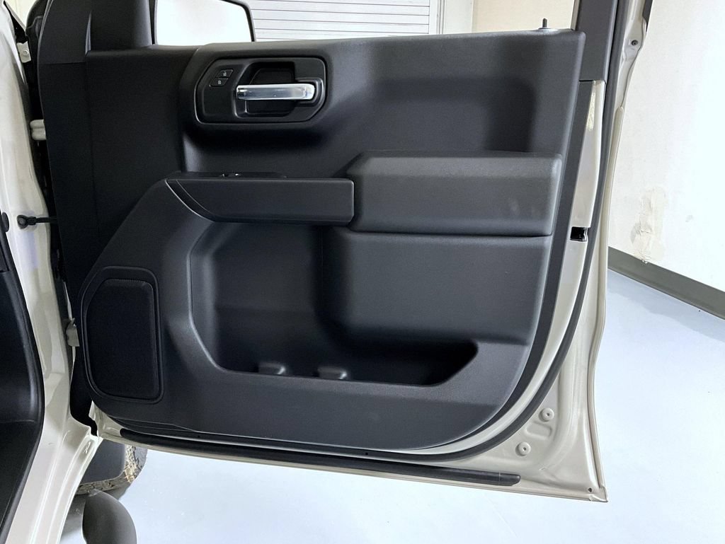 2026 Chevrolet Silverado 1500 Custom - Photo 16