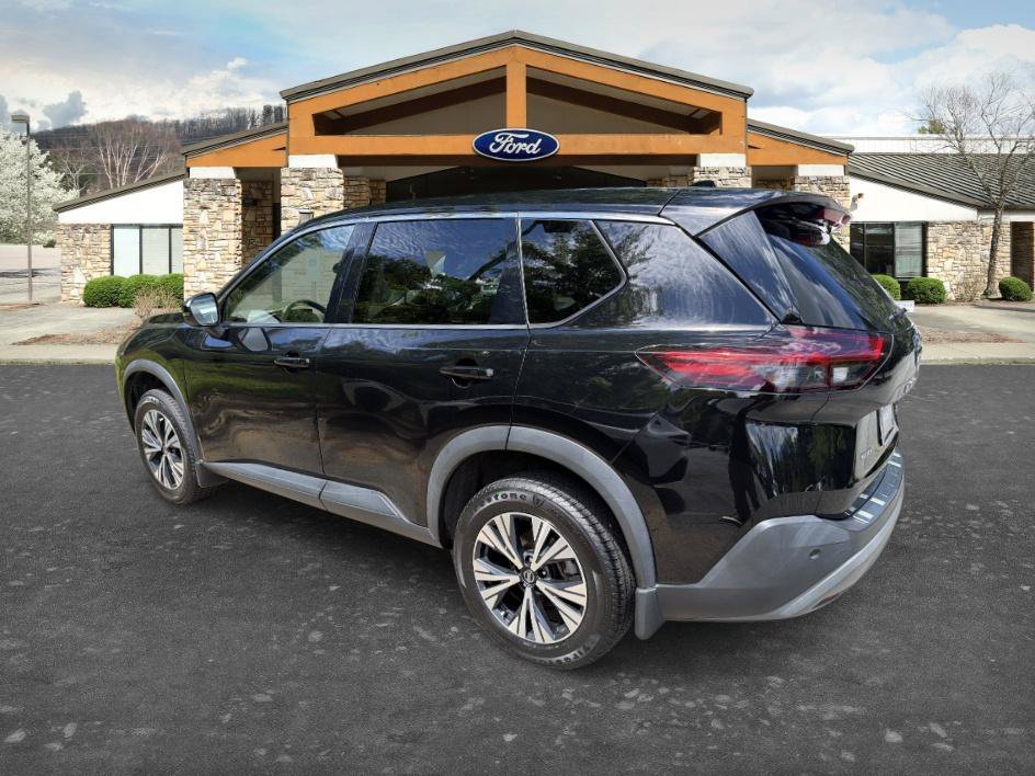 Used 2021 Black Nissan SV image 6