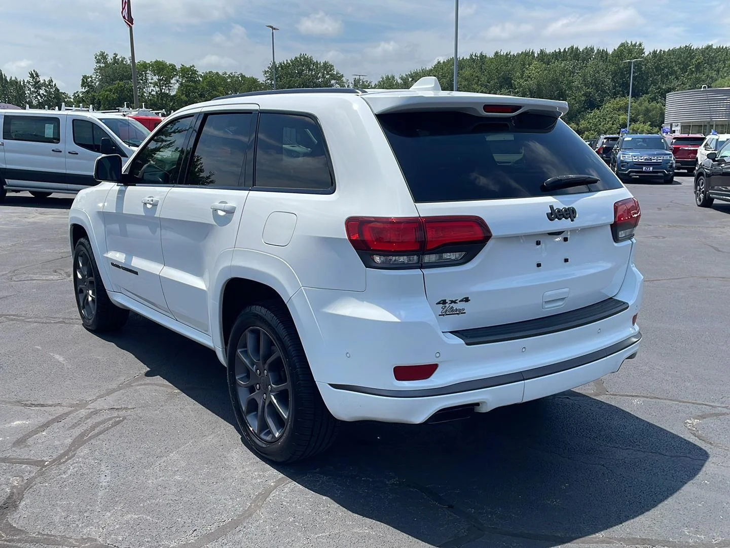 Used 2020 Bright White Clearcoat Jeep High Altitude image 3