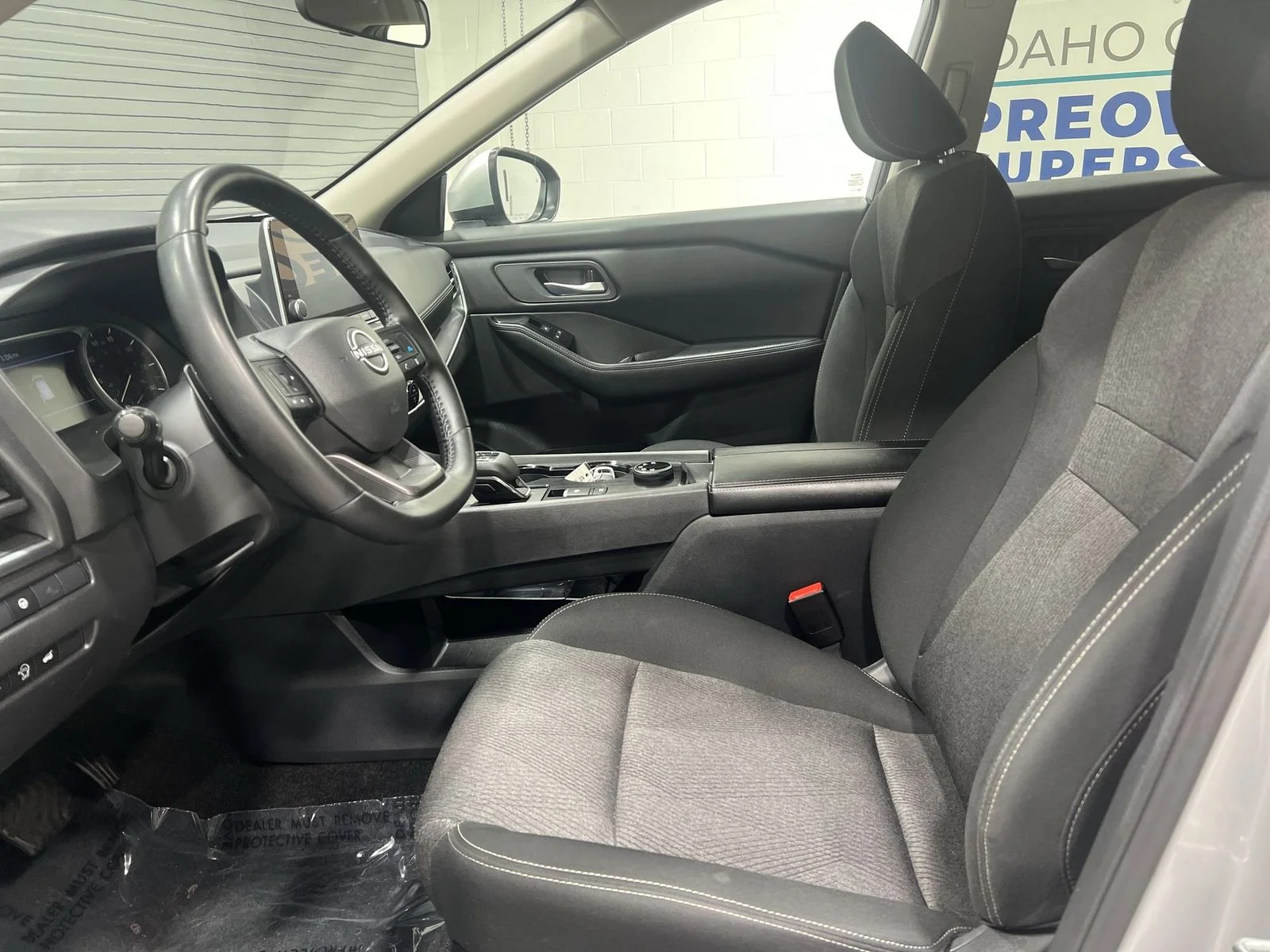 Used 2025 Silver Nissan SV image 11