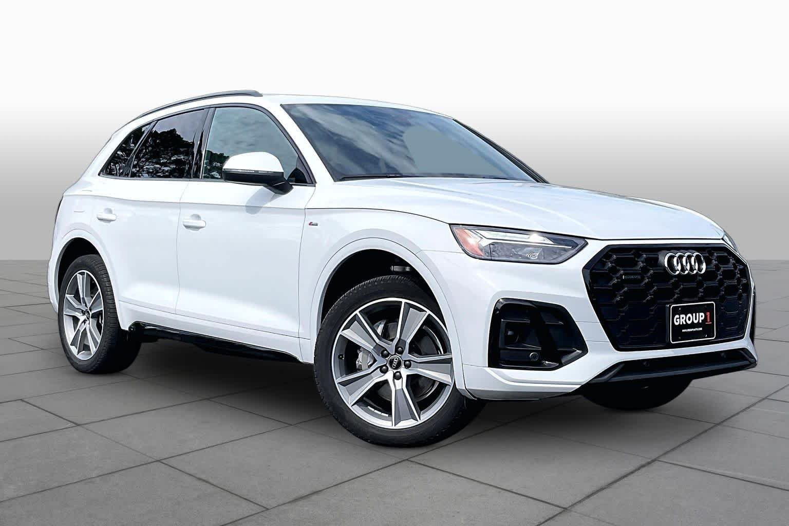 Used 2025 Glacier White Metallic Audi S line Premium image 2