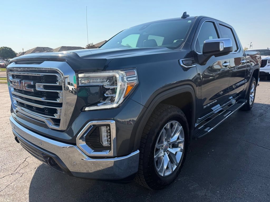 Used 2021 DARK SKY METALLIC GMC SLT image 10