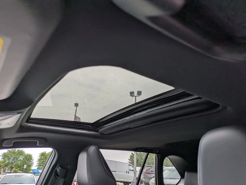 2022 Toyota RAV4 XSE - Photo 21